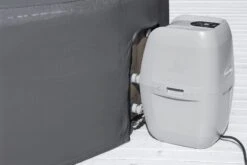 Lay-z Spa Lay-Z-Spa® EnergySense™ - 196cm Round Thermal Hot Tub Cover 12 Lay-z Spa Lay-Z-Spa® EnergySense™ - 196cm Round Thermal Hot Tub Cover -Swim Spa Store 05Withpump 9aadbbd5 ec37 424e 9db9 a942c89b7268