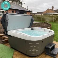 Jacuzzi® J575IP™ - 5-6 Person Hot Tub With 1 Lounger -Swim Spa Store 1 ee124fa8 211e 42dc b998 e8aa15c30e29