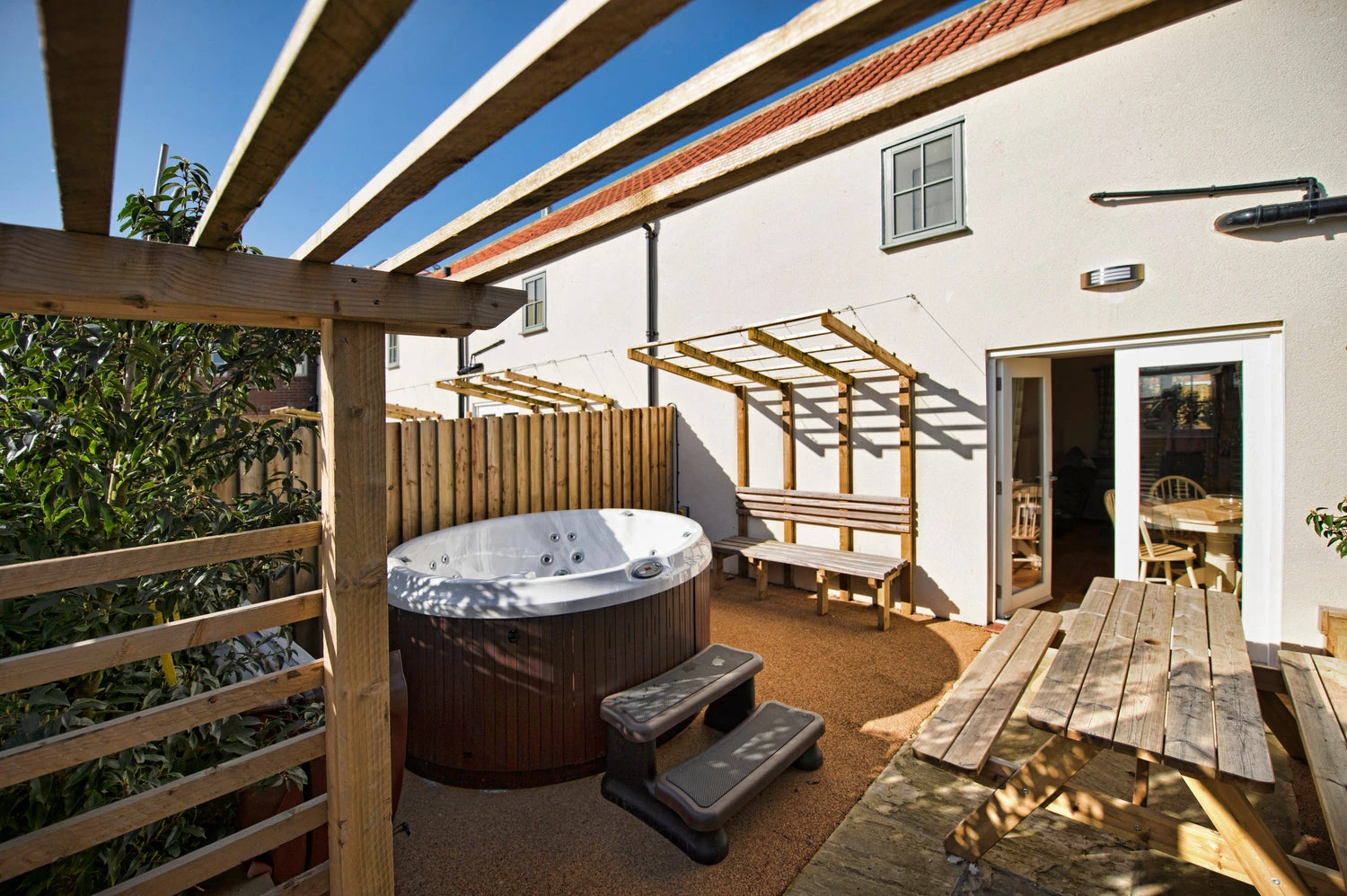 Jacuzzi® J210™ - 4 Person Hot Tub 4 Jacuzzi® J210™ - 4 Person Hot Tub - Image 4