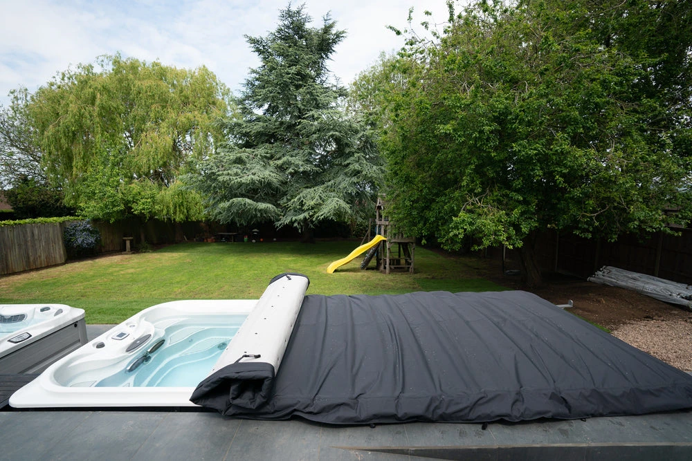 Jacuzzi® PowerPro™ J-19™ - 19ft Swim Spa 12 Jacuzzi® PowerPro™ J-19™ - 19ft Swim Spa - Image 12