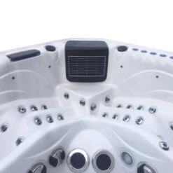 Outdoor Barcelona - 5 Person Hot Tub With 2 Loungers 25 Outdoor Barcelona - 5 Person Hot Tub With 2 Loungers -Swim Spa Store BarcelonaHotTub 2