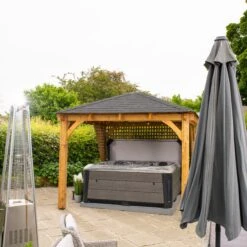 Outdoor Barcelona - 5 Person Hot Tub With 2 Loungers 30 Outdoor Barcelona - 5 Person Hot Tub With 2 Loungers -Swim Spa Store BarcelonaHottub Odyssey 71