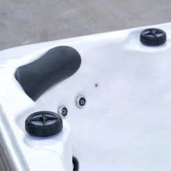 Outdoor Happy - 5 Person Hot Tub With 2 Loungers -Swim Spa Store Happy2021 7