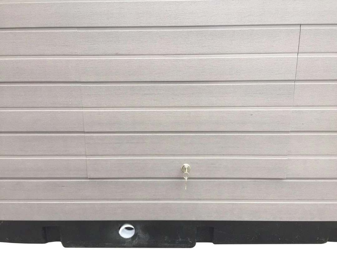 Holiday Let 5 - 5 Person Hot Tub With 1 Lounger 6 Holiday Let 5 - 5 Person Hot Tub With 1 Lounger - Image 6