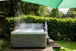 Holiday Let 5 - 5 Person Hot Tub With 1 Lounger 23 Holiday Let 5 - 5 Person Hot Tub With 1 Lounger -Swim Spa Store HolidayLetRobinHoodFarmLifestyle 166