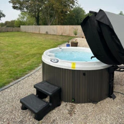 Jacuzzi® J210™ - 4 Person Hot Tub 37 Jacuzzi® J210™ - 4 Person Hot Tub -Swim Spa Store J210PLATDRIFT3Square