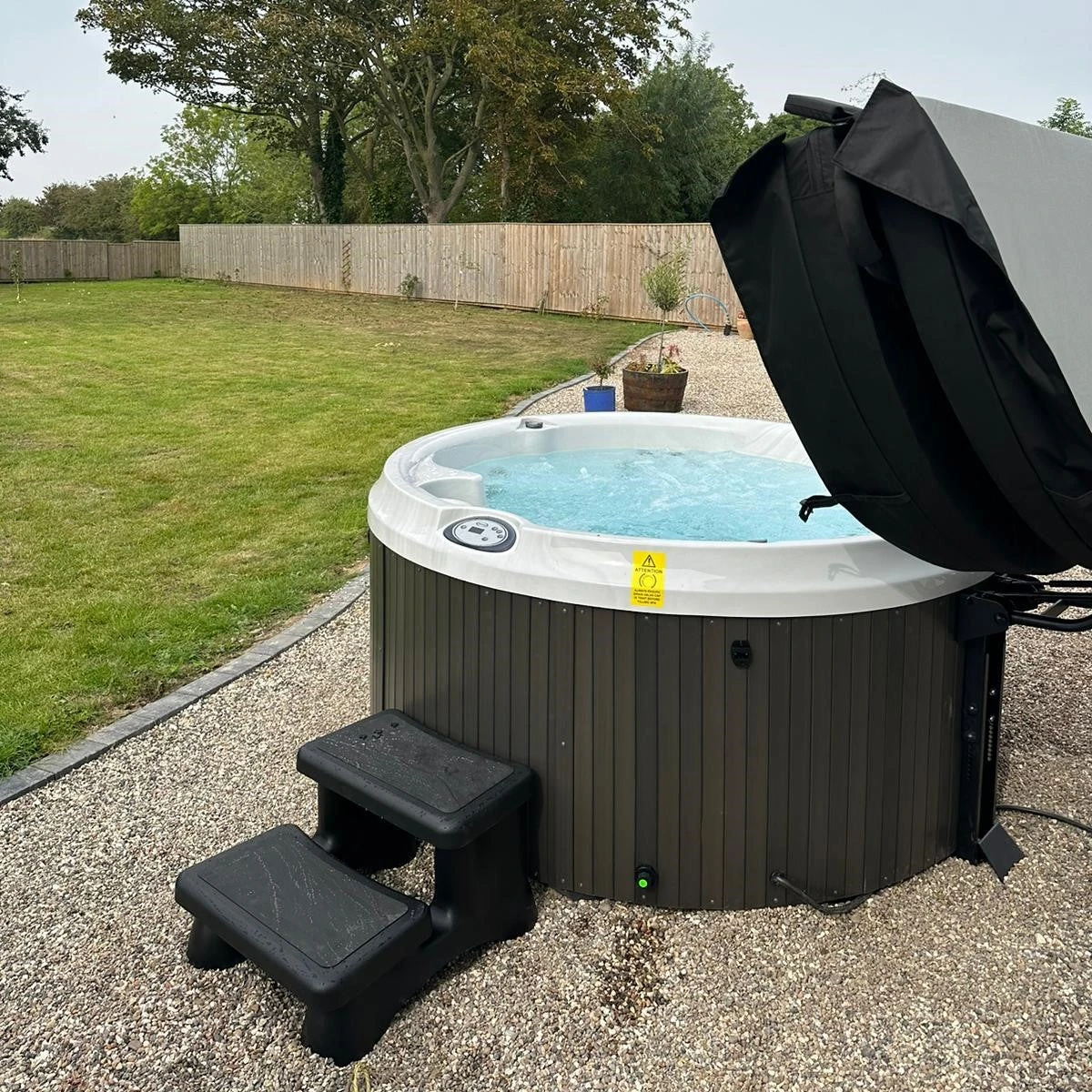 Jacuzzi® J210™ - 4 Person Hot Tub 19 Jacuzzi® J210™ - 4 Person Hot Tub - Image 19