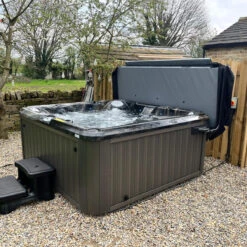 Jacuzzi® J245™ / J245IP™ - 7 Person Hot Tub -Swim Spa Store J245IPRobinsonInstallJacuzzi2square