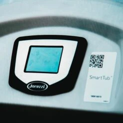 Jacuzzi® J475IP™ - 6 Person Hot Tub With 1 Lounger -Swim Spa Store Jacuzzi J475IP 5 6PersonHotTub square 7