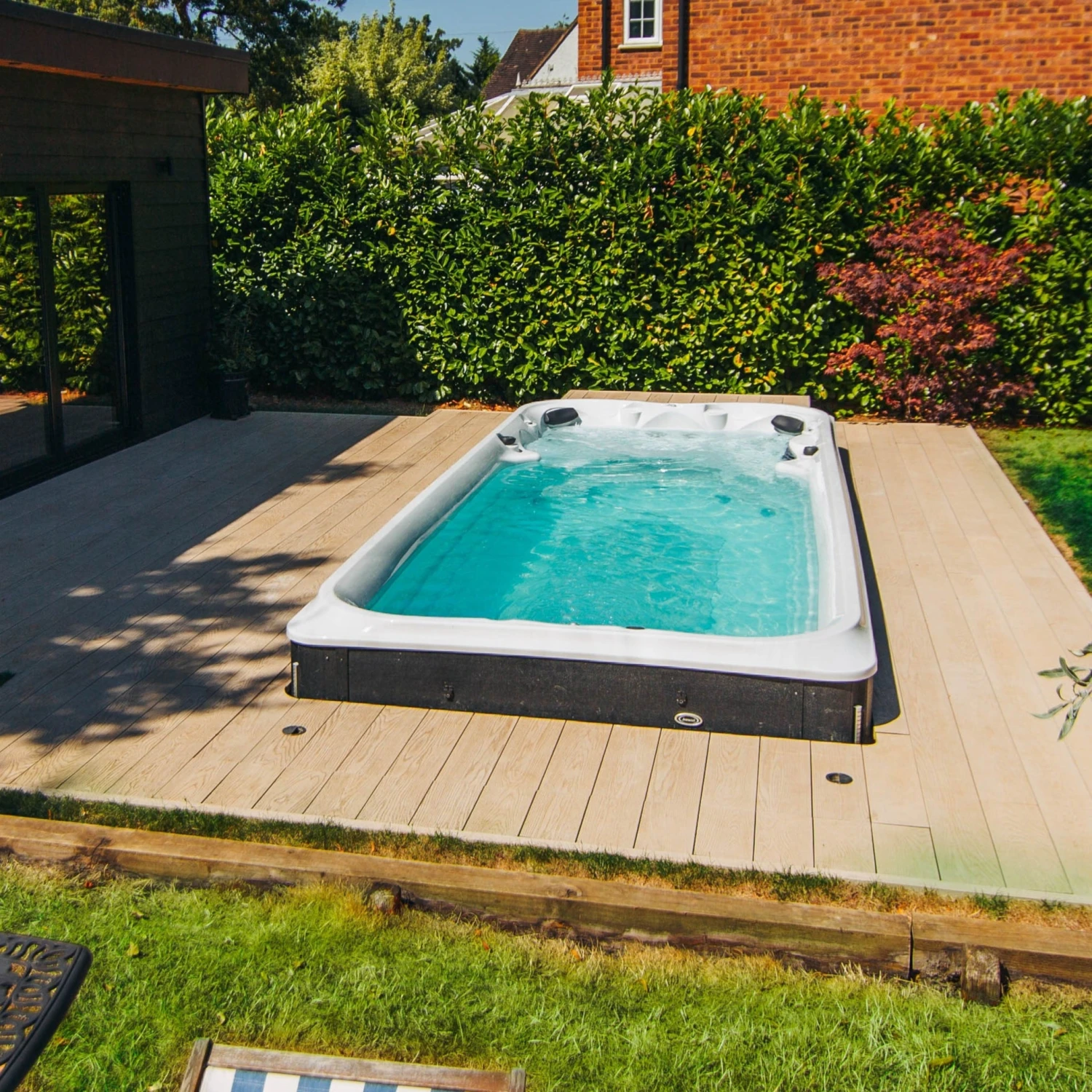 Jacuzzi® PowerPro™ J-19™ - 19ft Swim Spa 13 Jacuzzi® PowerPro™ J-19™ - 19ft Swim Spa - Image 13