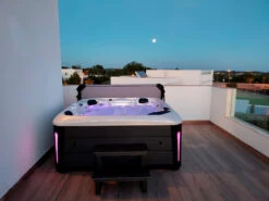 Outdoor Companion - 5 Person Hot Tub With 2 Loungers 36 Outdoor Companion - 5 Person Hot Tub With 2 Loungers -Swim Spa Store OutdoorCompanion 5