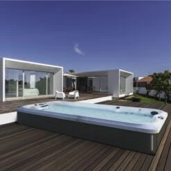 Jacuzzi® PowerPro™ J-16™ - 16ft Swim Spa -Swim Spa Store PowerProJ 16Lifestyle1