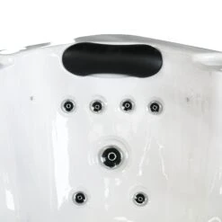 Outdoor Refresh - 6 Person Hot Tub With 1 Lounger -Swim Spa Store Refresh2021 5