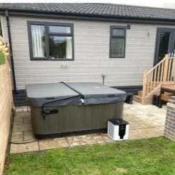 Outdoor 4kW Air Source Heat Pump For Hot Tub/Swim Spa 31 Outdoor 4kW Air Source Heat Pump For Hot Tub/Swim Spa -Swim Spa Store ol heat pump customer4 new